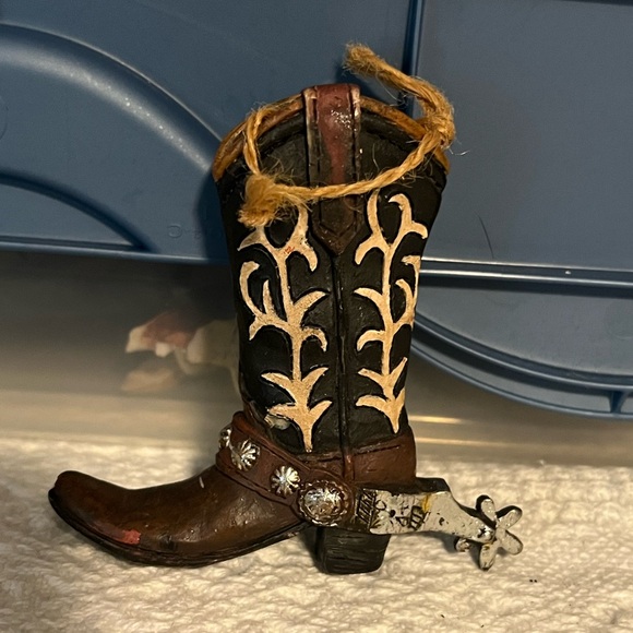 Cowboy boot Christmas ornament - Picture 2 of 2